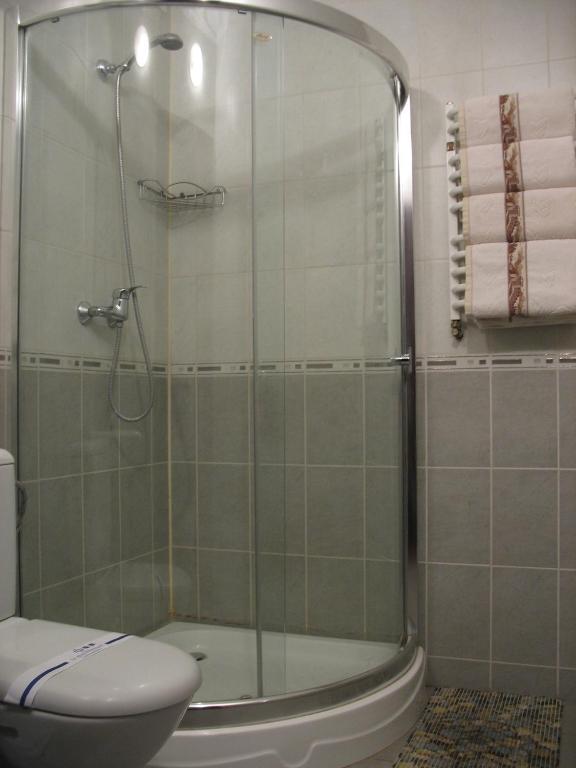 Hotel Premier Club Chernivtsi Habitación foto