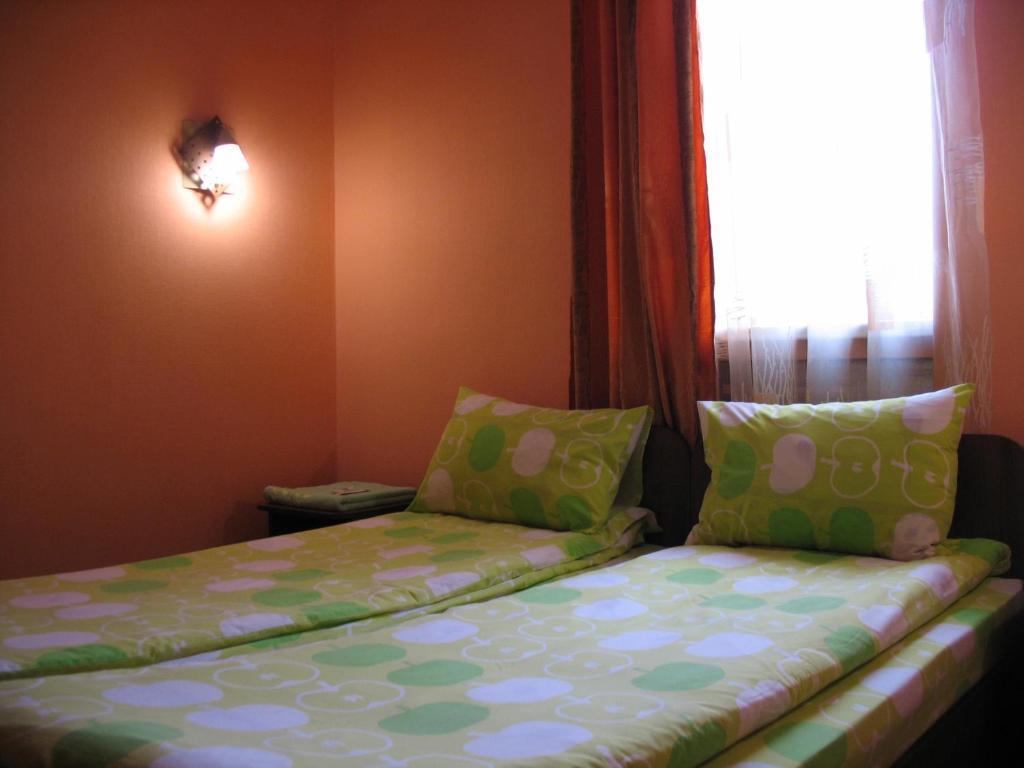 Hotel Premier Club Chernivtsi Habitación foto