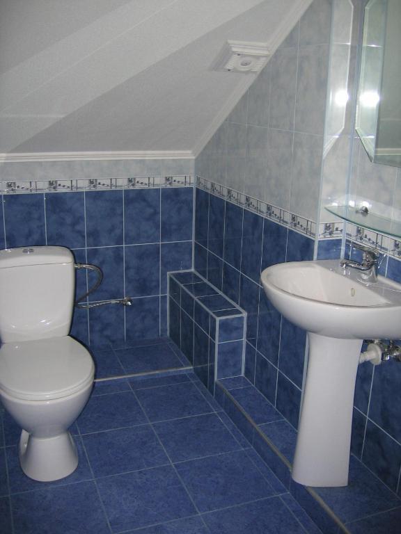 Hotel Premier Club Chernivtsi Habitación foto