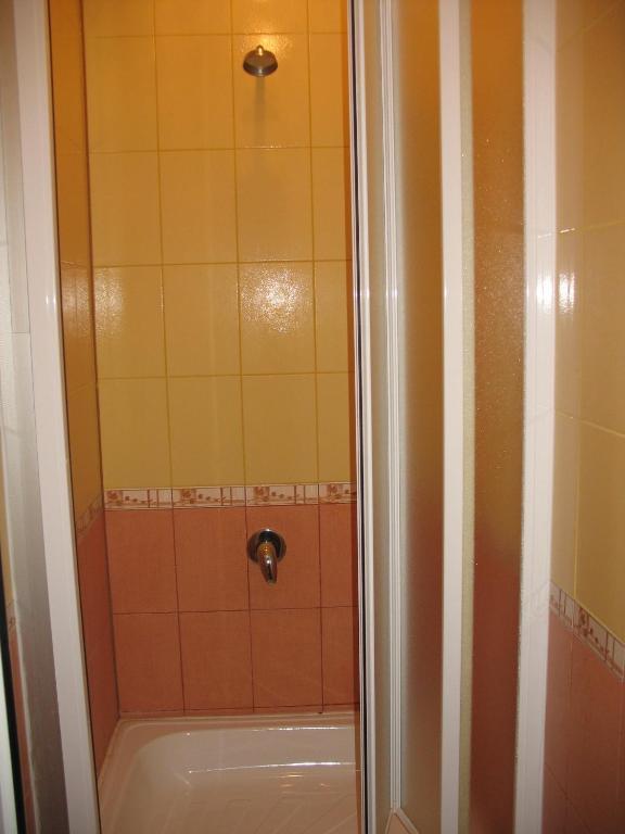 Hotel Premier Club Chernivtsi Exterior foto
